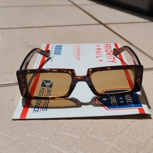 Leopard print glasses